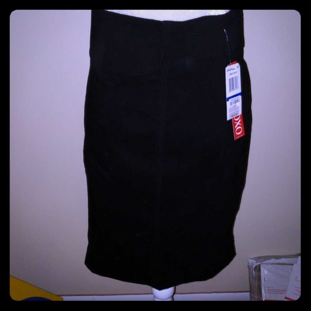 🖤 Juniors XOXO Black Midi Skirt NWT 🖤